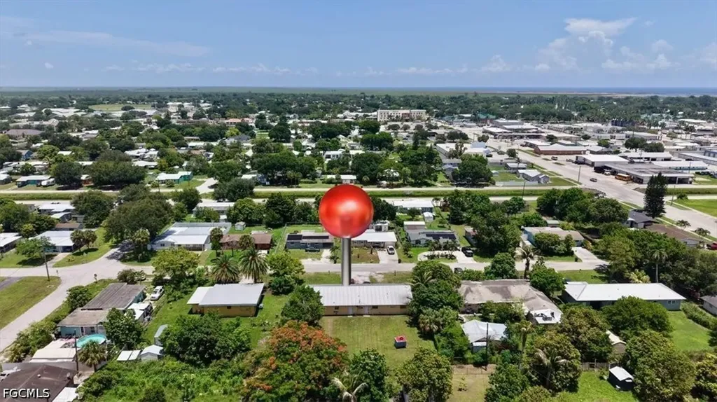 330 W Obispo Avenue Clewiston FL 33440