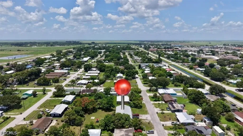 330 W Obispo Avenue Clewiston FL 33440