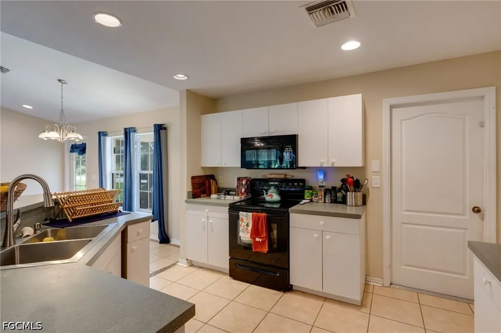 104 W 11th Street Lehigh Acres FL 33972