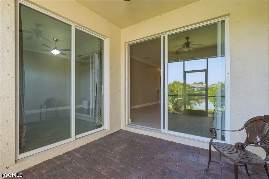 1839 Alameda Drive Naples FL 34120
