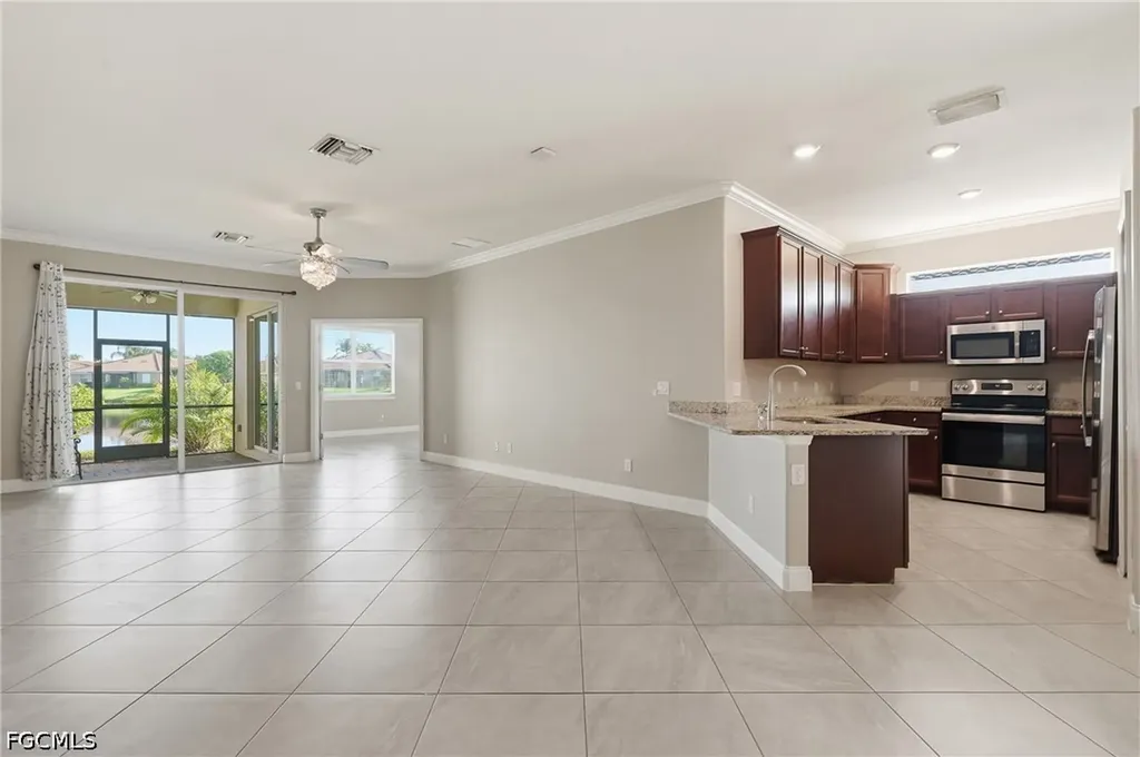 1839 Alameda Drive Naples FL 34120