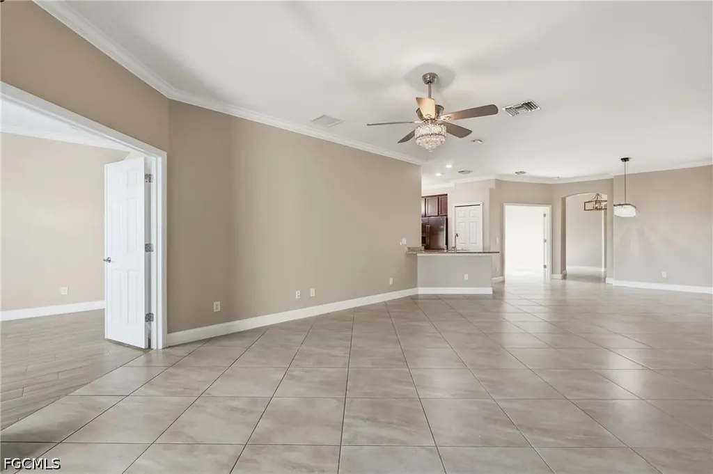 1839 Alameda Drive Naples FL 34120