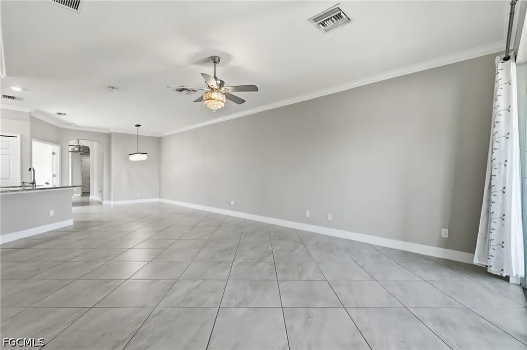 1839 Alameda Drive Naples FL 34120
