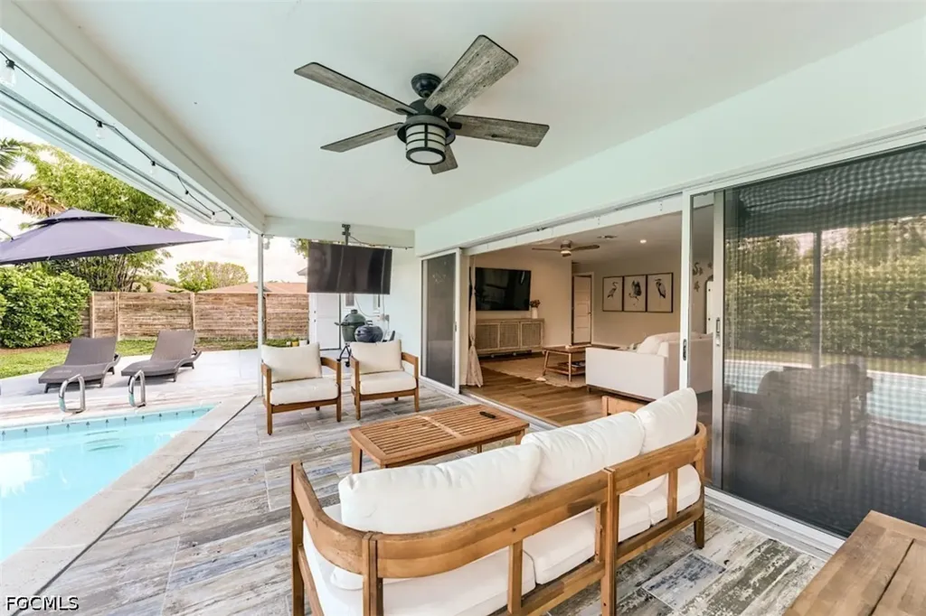 5302 Shalley Circle E Fort Myers FL 33919