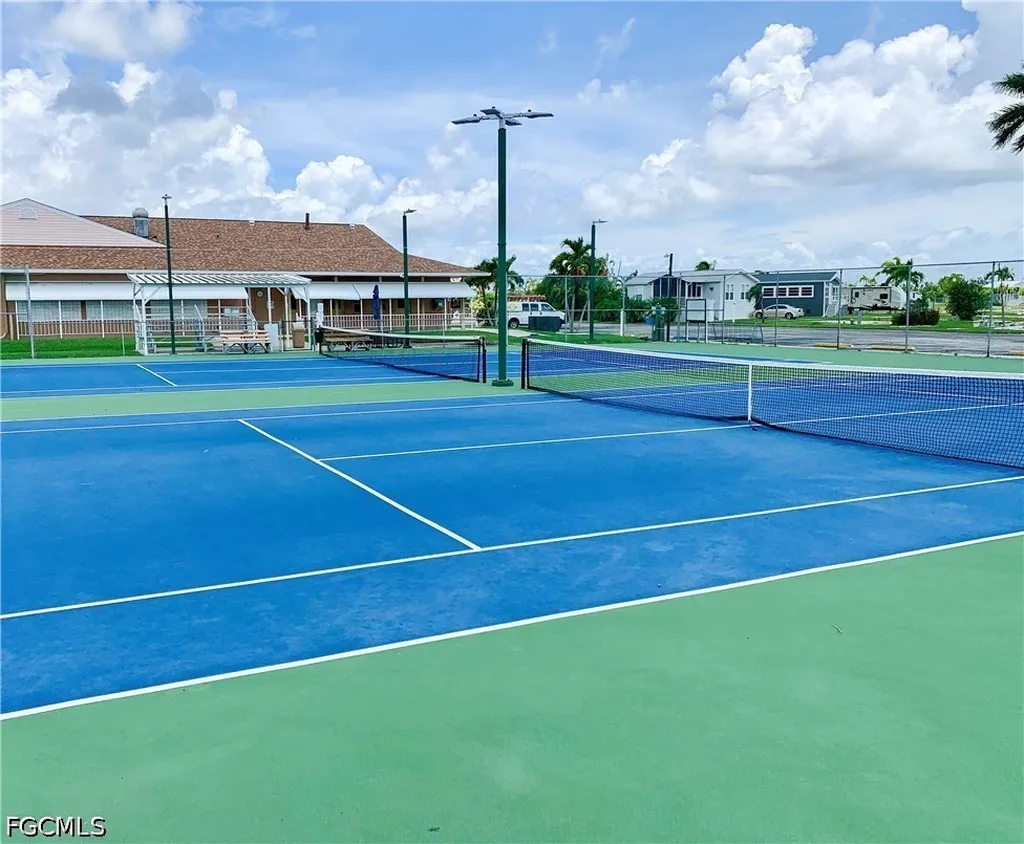 19681 Summerlin #51D Road Fort Myers FL 33908