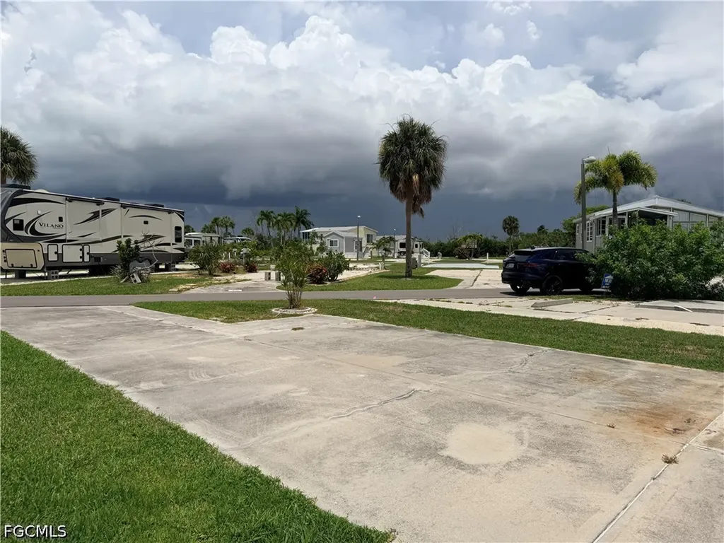 19681 Summerlin #51D Road Fort Myers FL 33908