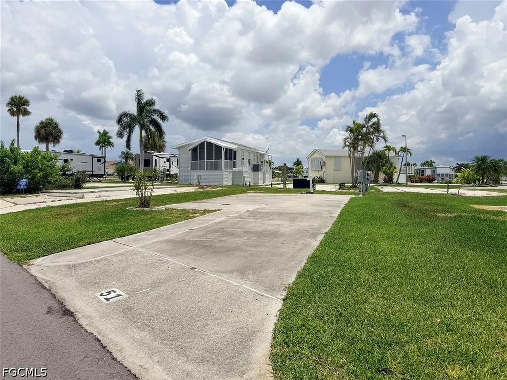 19681 Summerlin #51D Road Fort Myers FL 33908