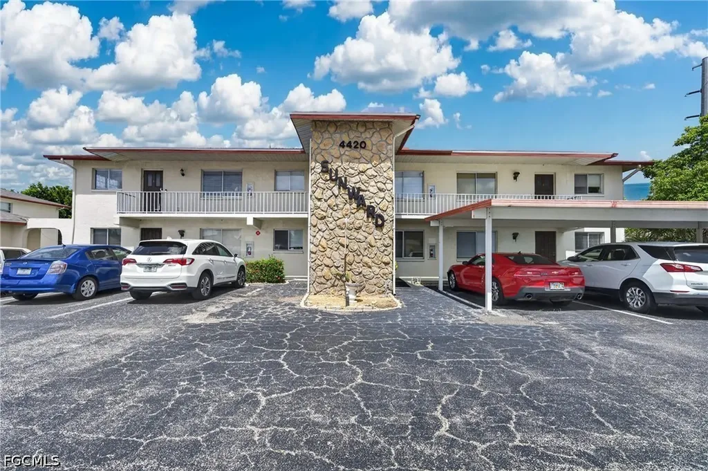 4420 Santa Barbara Boulevard Cape Coral FL 33914