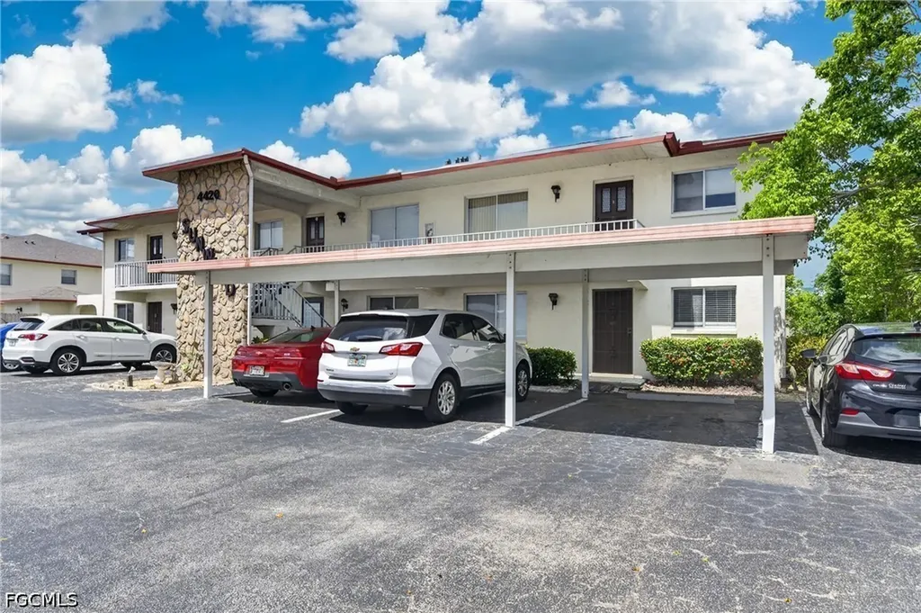 4420 Santa Barbara Boulevard Cape Coral FL 33914
