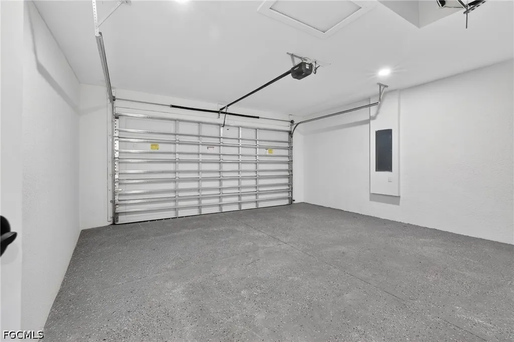 1312 NE 5th Avenue Cape Coral FL 33909