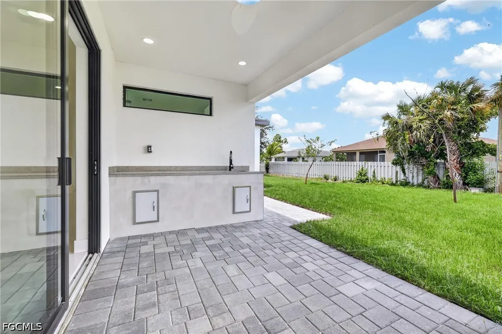 1312 NE 5th Avenue Cape Coral FL 33909