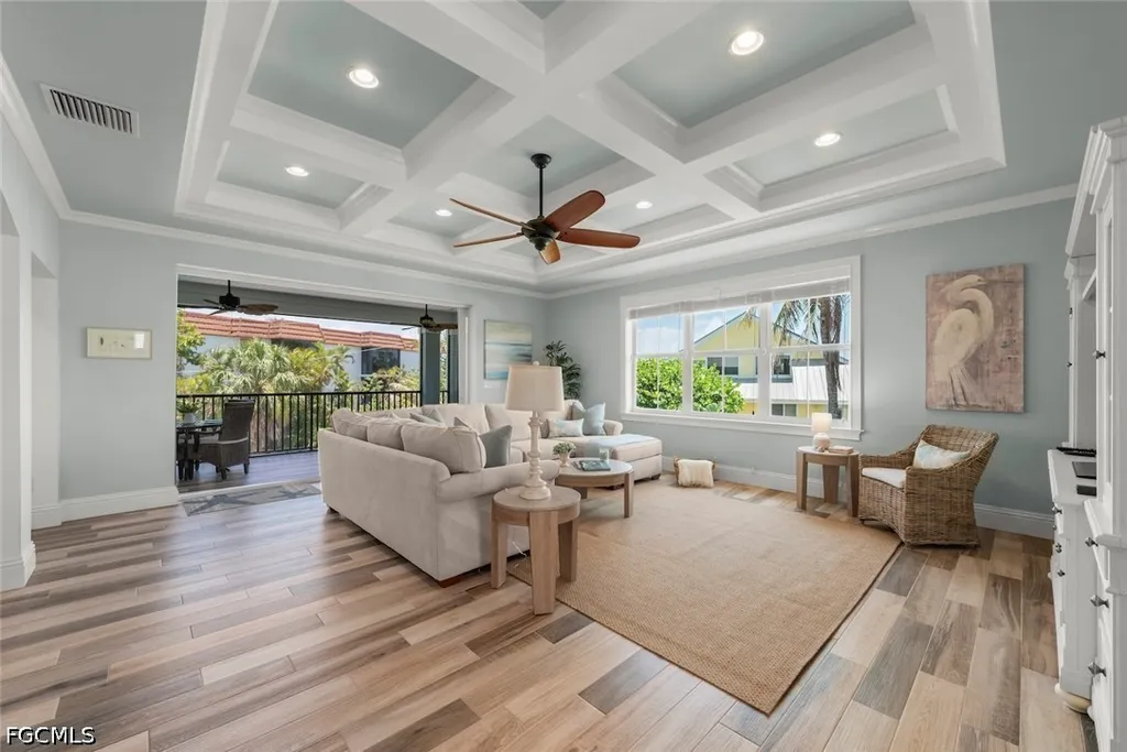 1114 Seagrape Lane Sanibel FL 33957