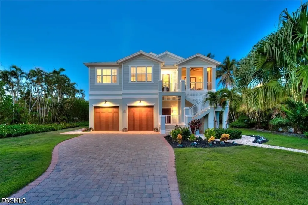 1114 Seagrape Lane Sanibel FL 33957