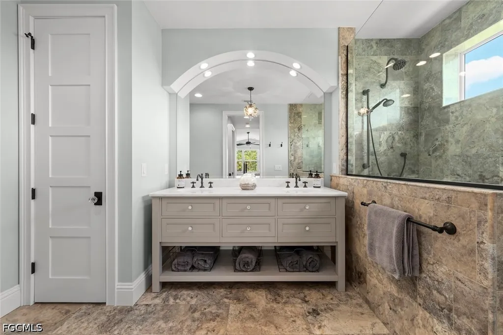 1114 Seagrape Lane Sanibel FL 33957