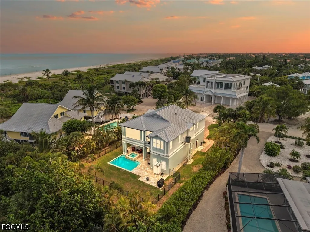 1114 Seagrape Lane Sanibel FL 33957