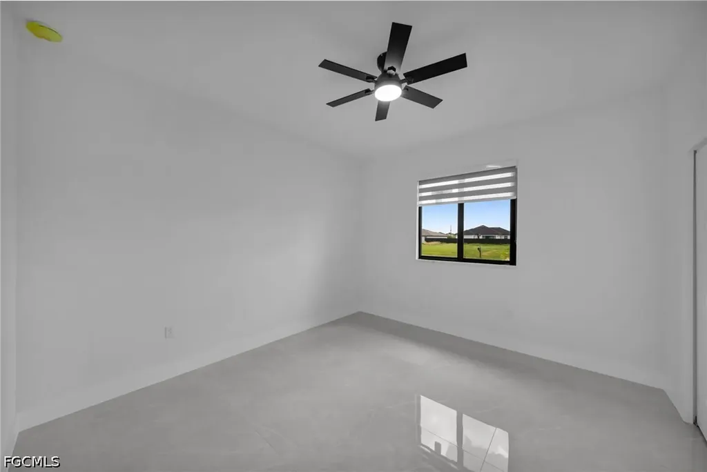 1302 NE Juanita Place Cape Coral FL 33909