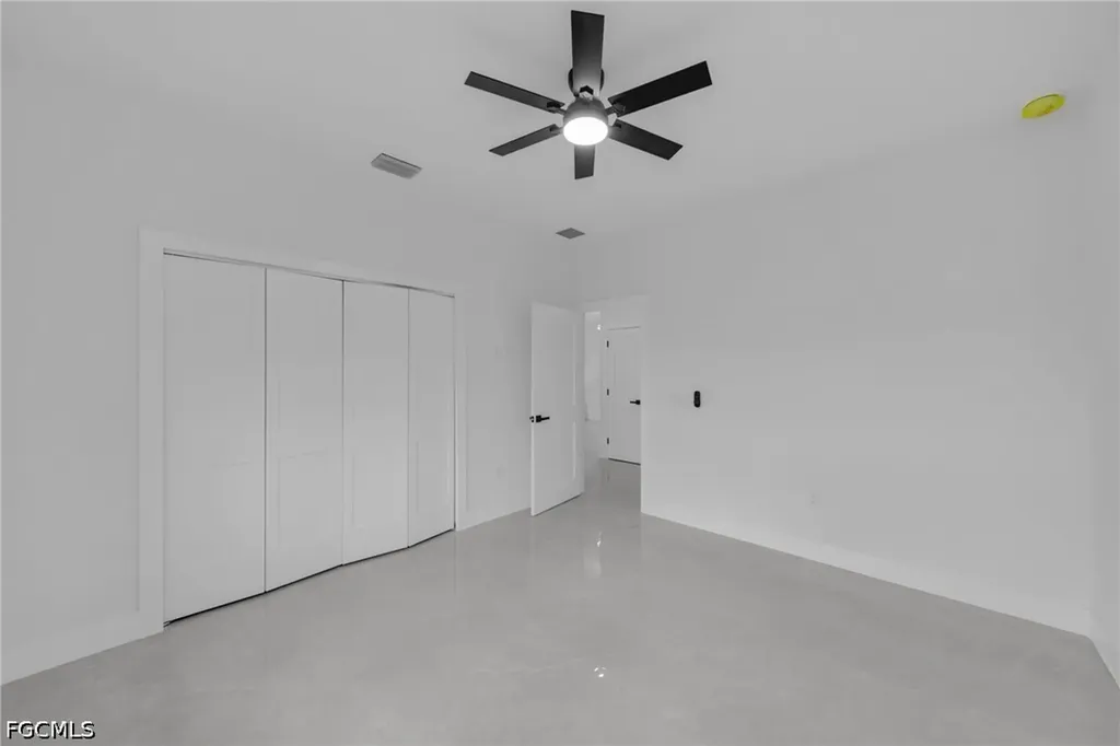 1302 NE Juanita Place Cape Coral FL 33909