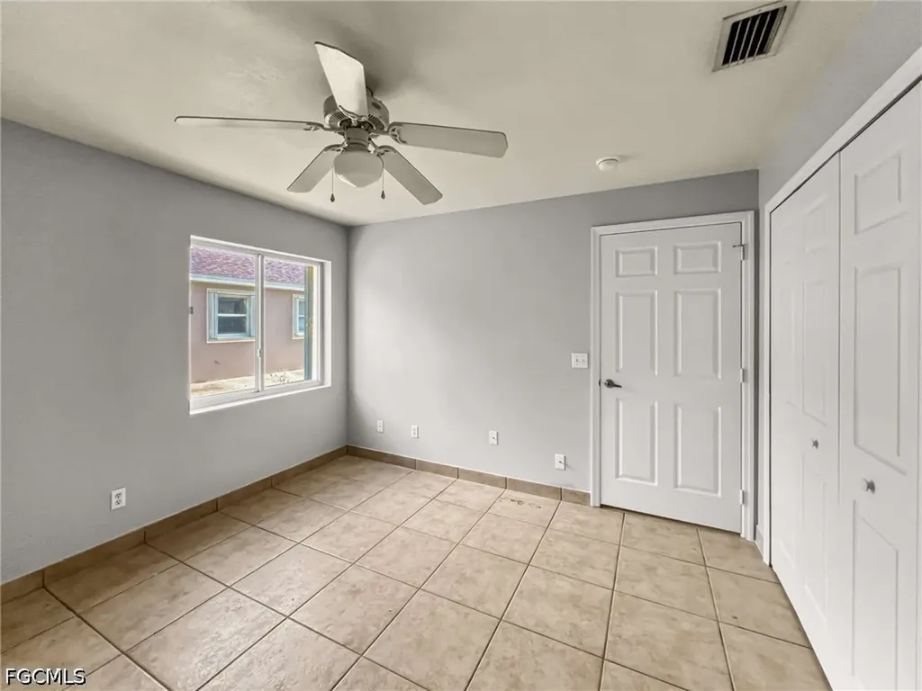 1321 SE 8th Avenue Cape Coral FL 33990
