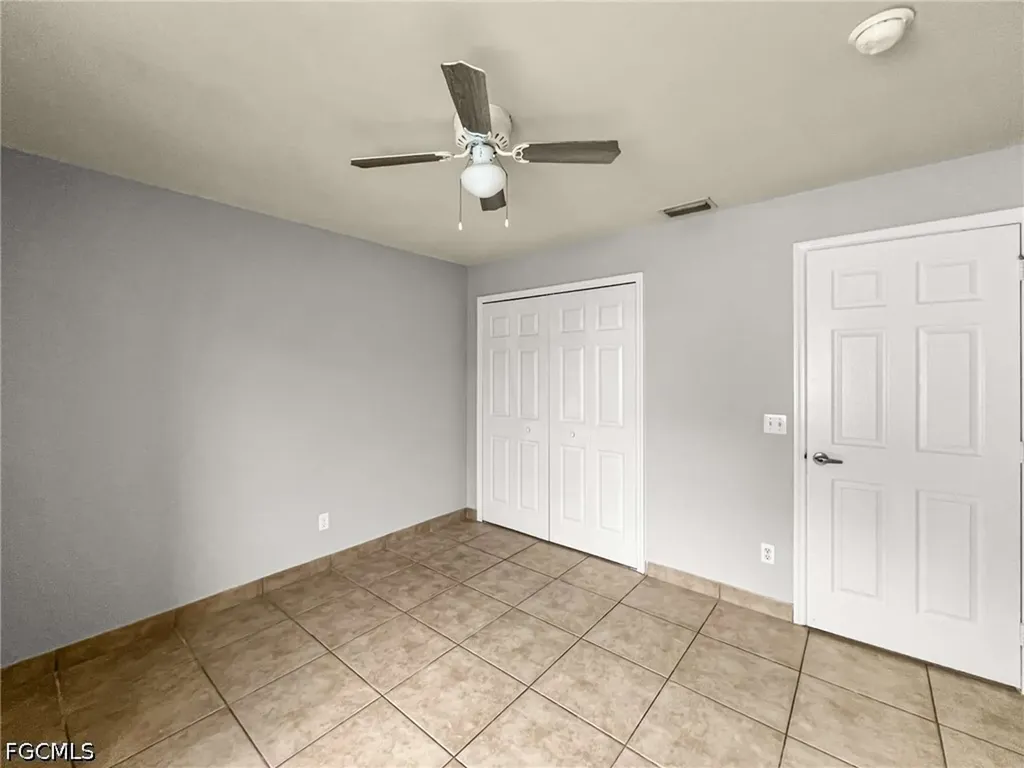 1321 SE 8th Avenue Cape Coral FL 33990