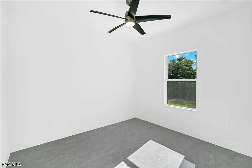 864 Chantilly Street E Lehigh Acres FL 33974