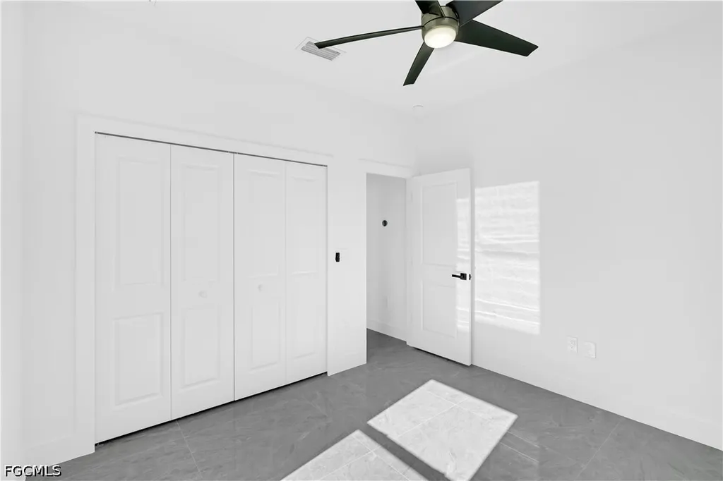 864 Chantilly Street E Lehigh Acres FL 33974