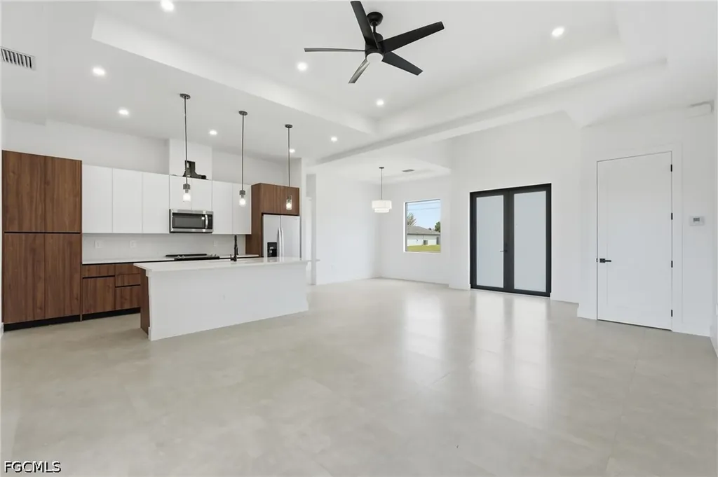 2026 NW 21st Street Cape Coral FL 33993