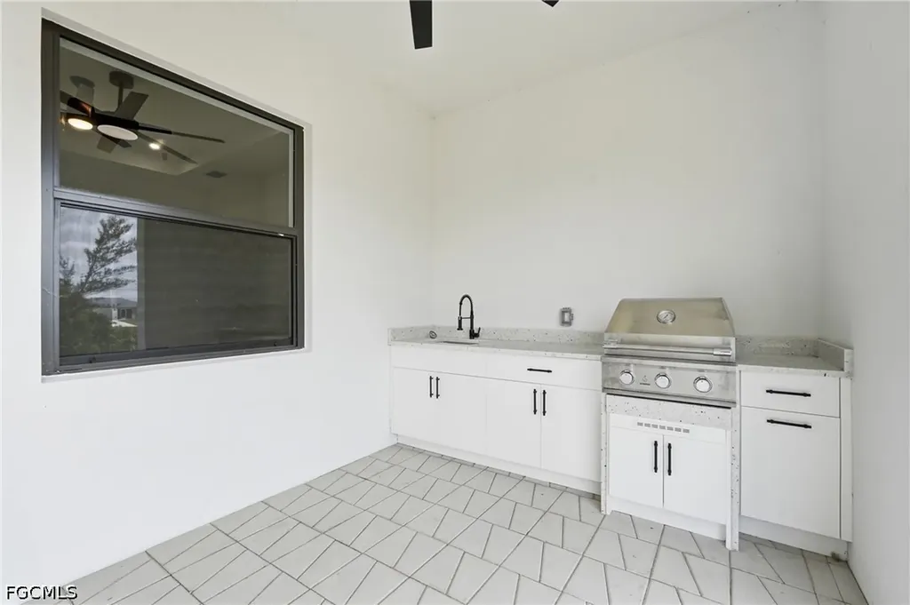 2026 NW 21st Street Cape Coral FL 33993