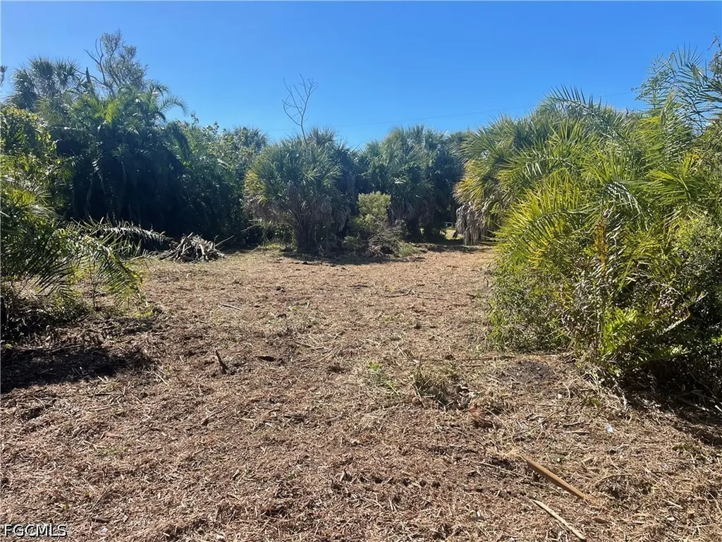575 Sea Oats Drive Sanibel FL 33957