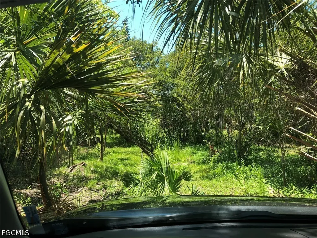 575 Sea Oats Drive Sanibel FL 33957