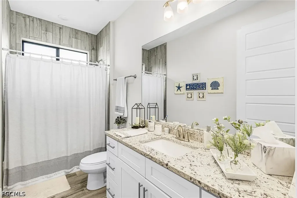 3306 SW 3rd Terrace Cape Coral FL 33991