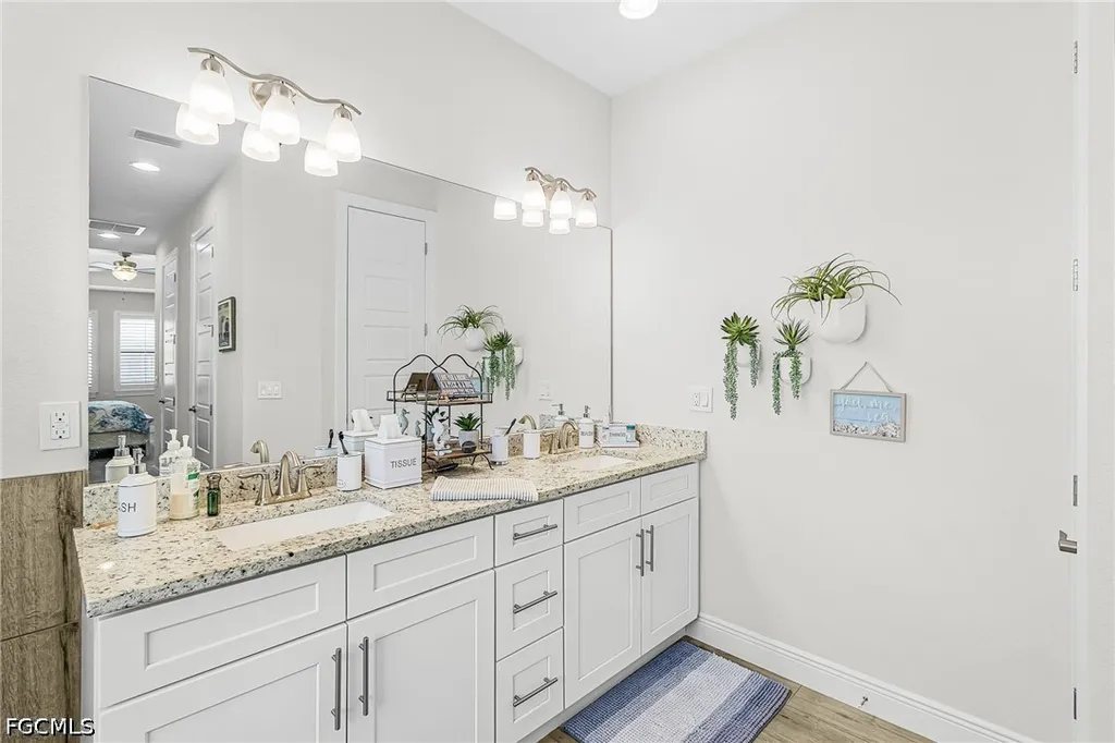 3306 SW 3rd Terrace Cape Coral FL 33991
