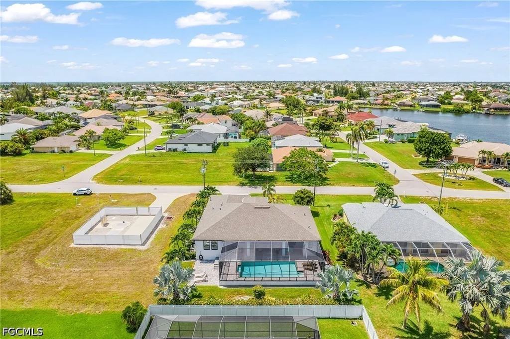 3306 SW 3rd Terrace Cape Coral FL 33991