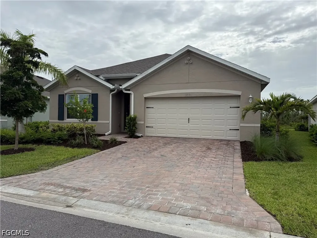 20324 Camino Torcido Loop North Fort Myers FL 33917