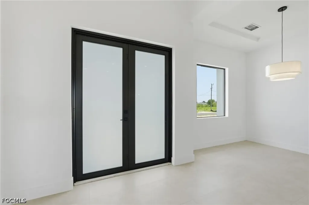 219 NE 15th Terrace Cape Coral FL 33909