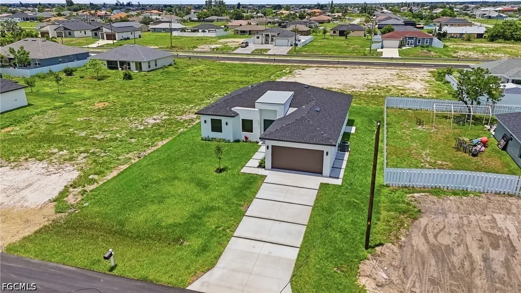 219 NE 15th Terrace Cape Coral FL 33909