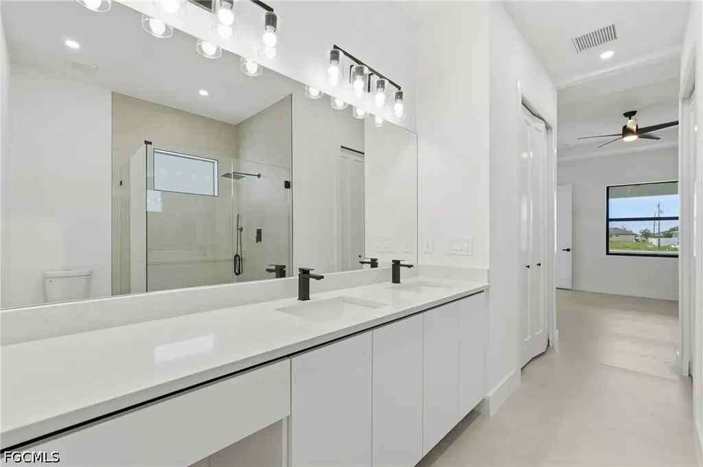 219 NE 15th Terrace Cape Coral FL 33909