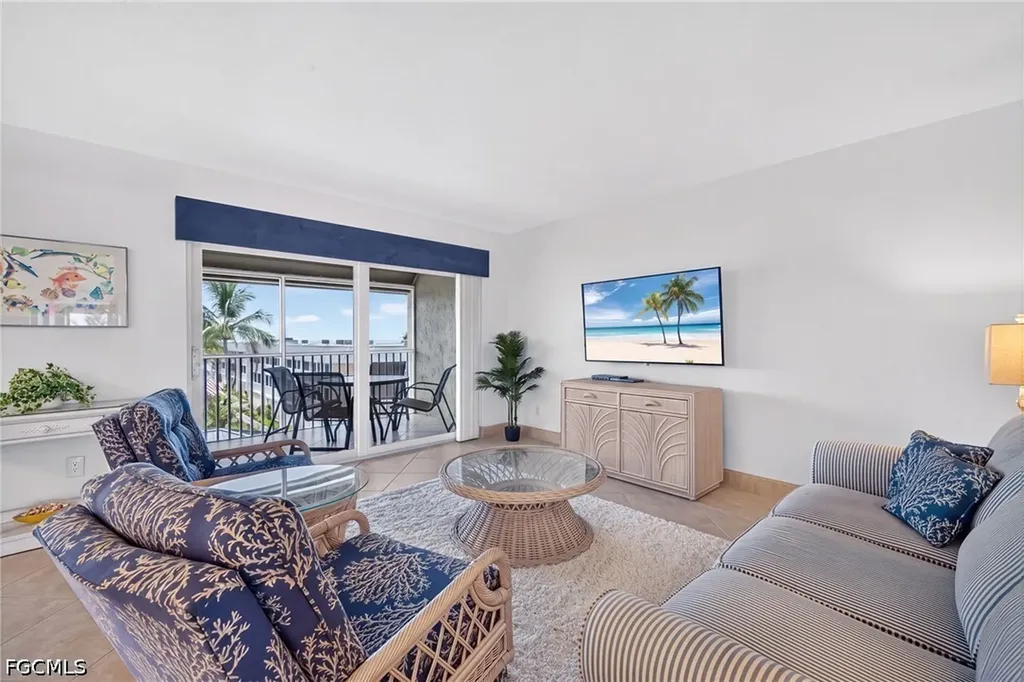 1246 Fulgur Street Sanibel FL 33957