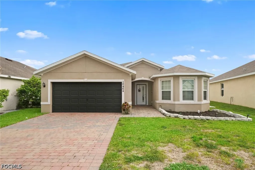 10464 Canal Brook Lane Lehigh Acres FL 33936