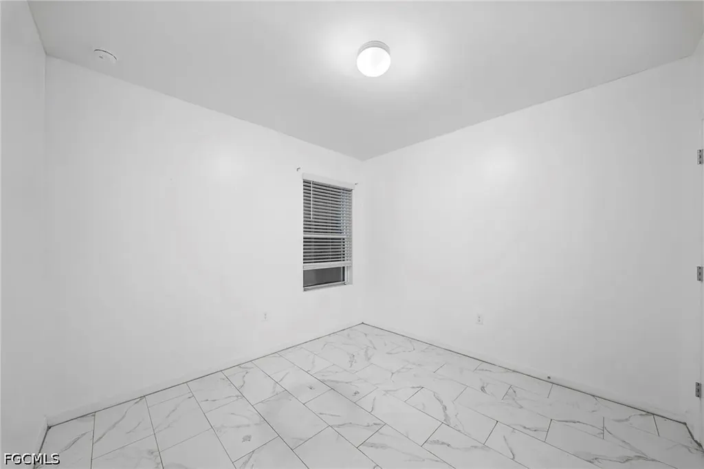 10464 Canal Brook Lane Lehigh Acres FL 33936
