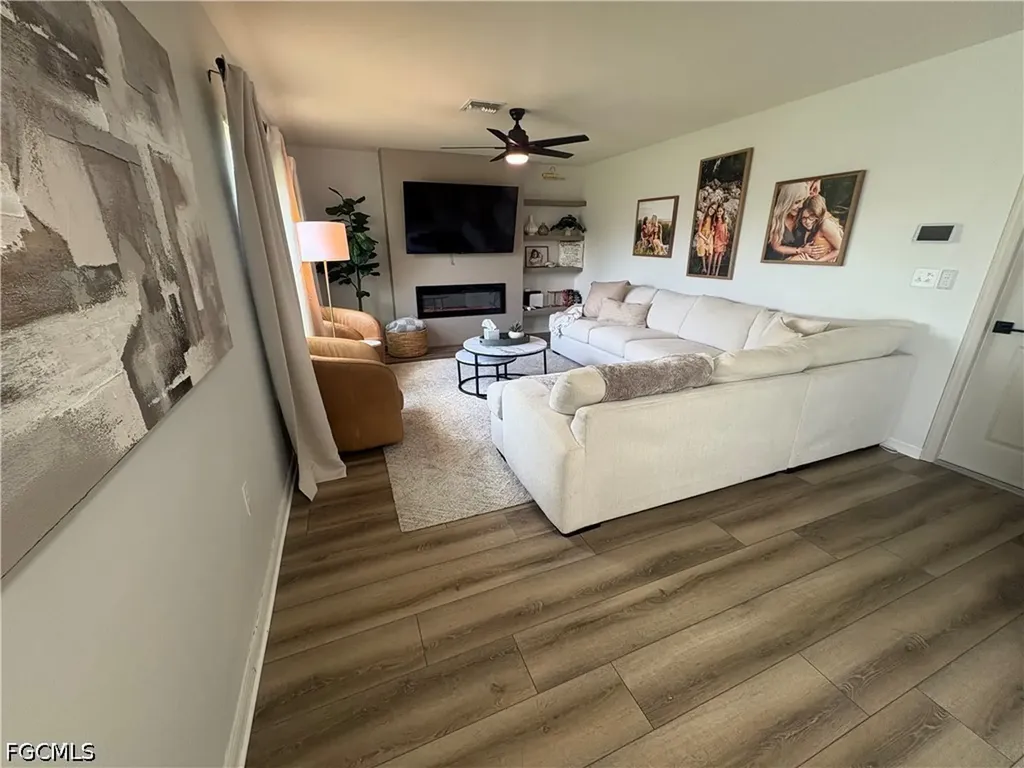 310 SE 3rd Terrace Cape Coral FL 33990