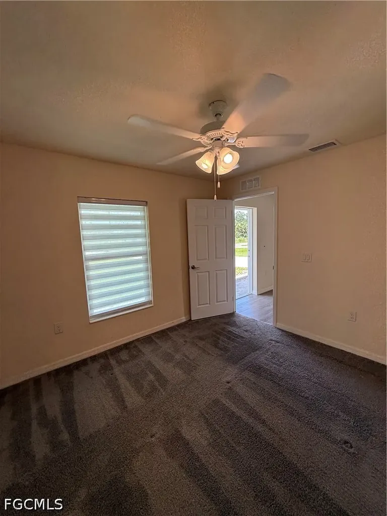 557 Oakshire Lane Lehigh Acres FL 33972