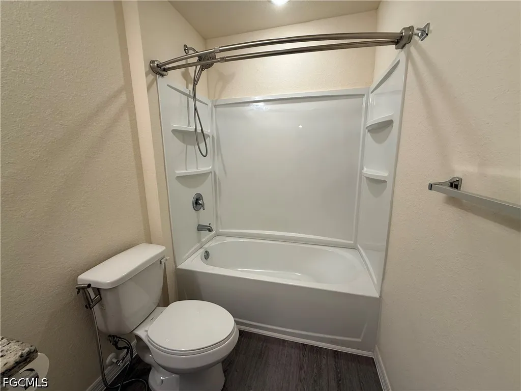 557 Oakshire Lane Lehigh Acres FL 33972
