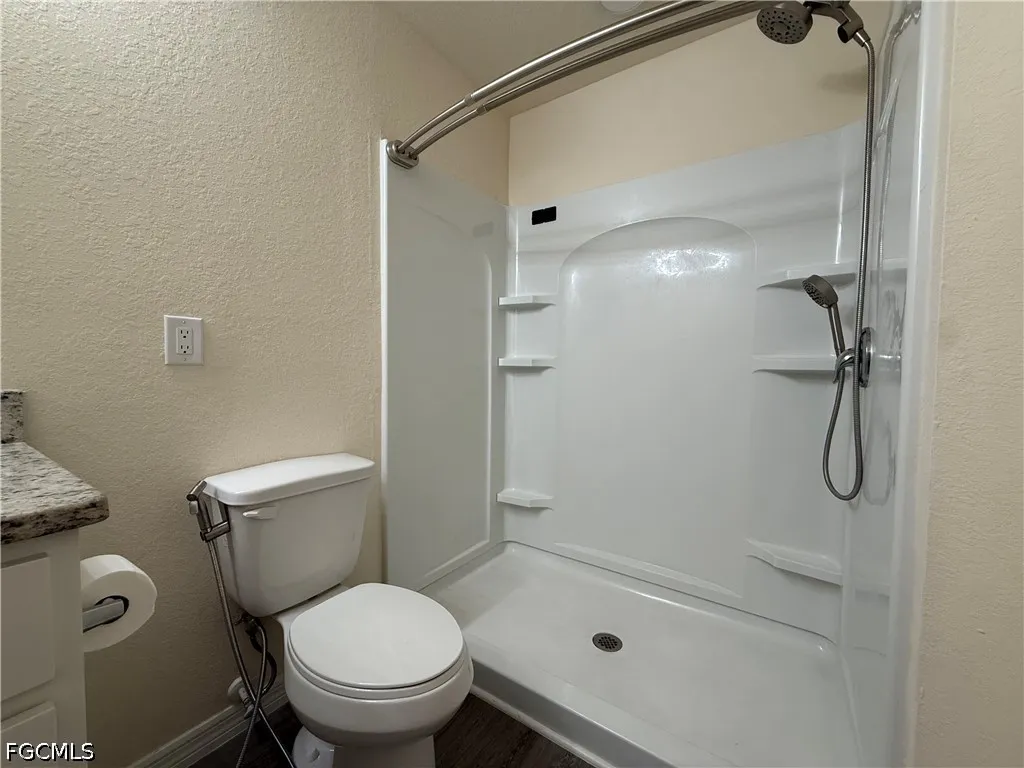 557 Oakshire Lane Lehigh Acres FL 33972