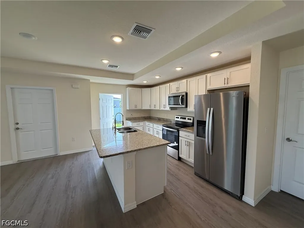 557 Oakshire Lane Lehigh Acres FL 33972