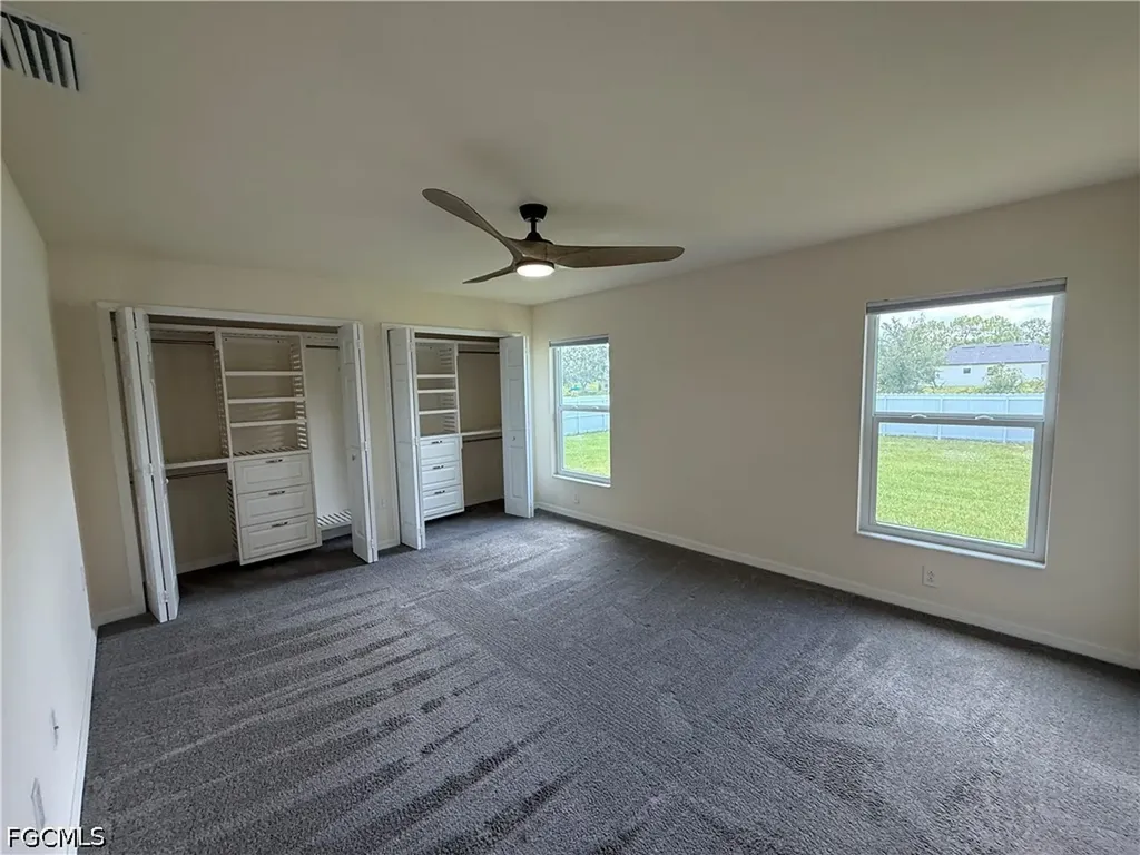 557 Oakshire Lane Lehigh Acres FL 33972