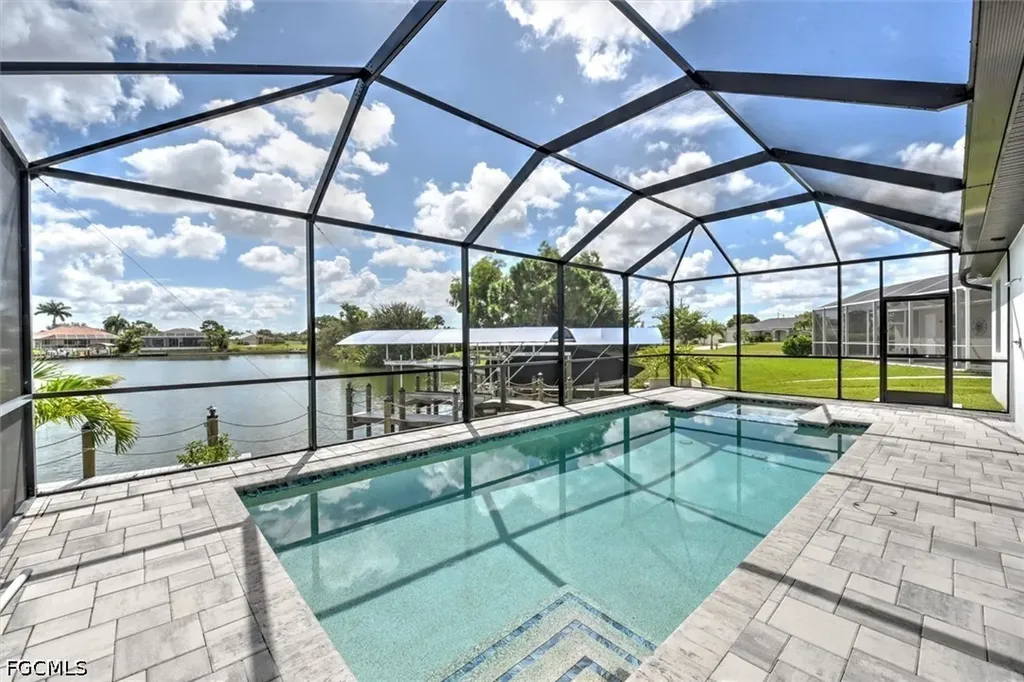3113 SW 18th Avenue Cape Coral FL 33914