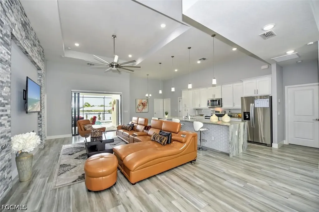 3113 SW 18th Avenue Cape Coral FL 33914