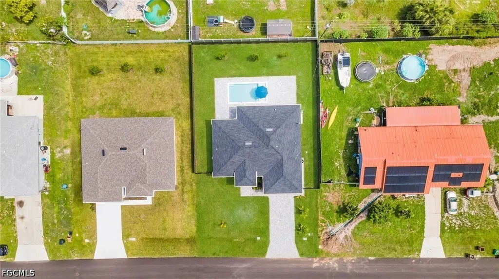 1013 NE 12th Terrace Cape Coral FL 33909