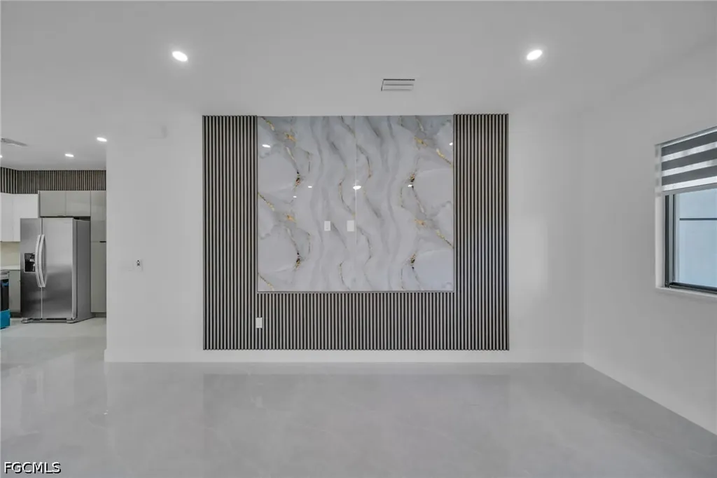 1013 NE 12th Terrace Cape Coral FL 33909