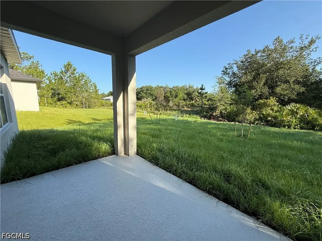 2714 47th Street W Lehigh Acres FL 33971